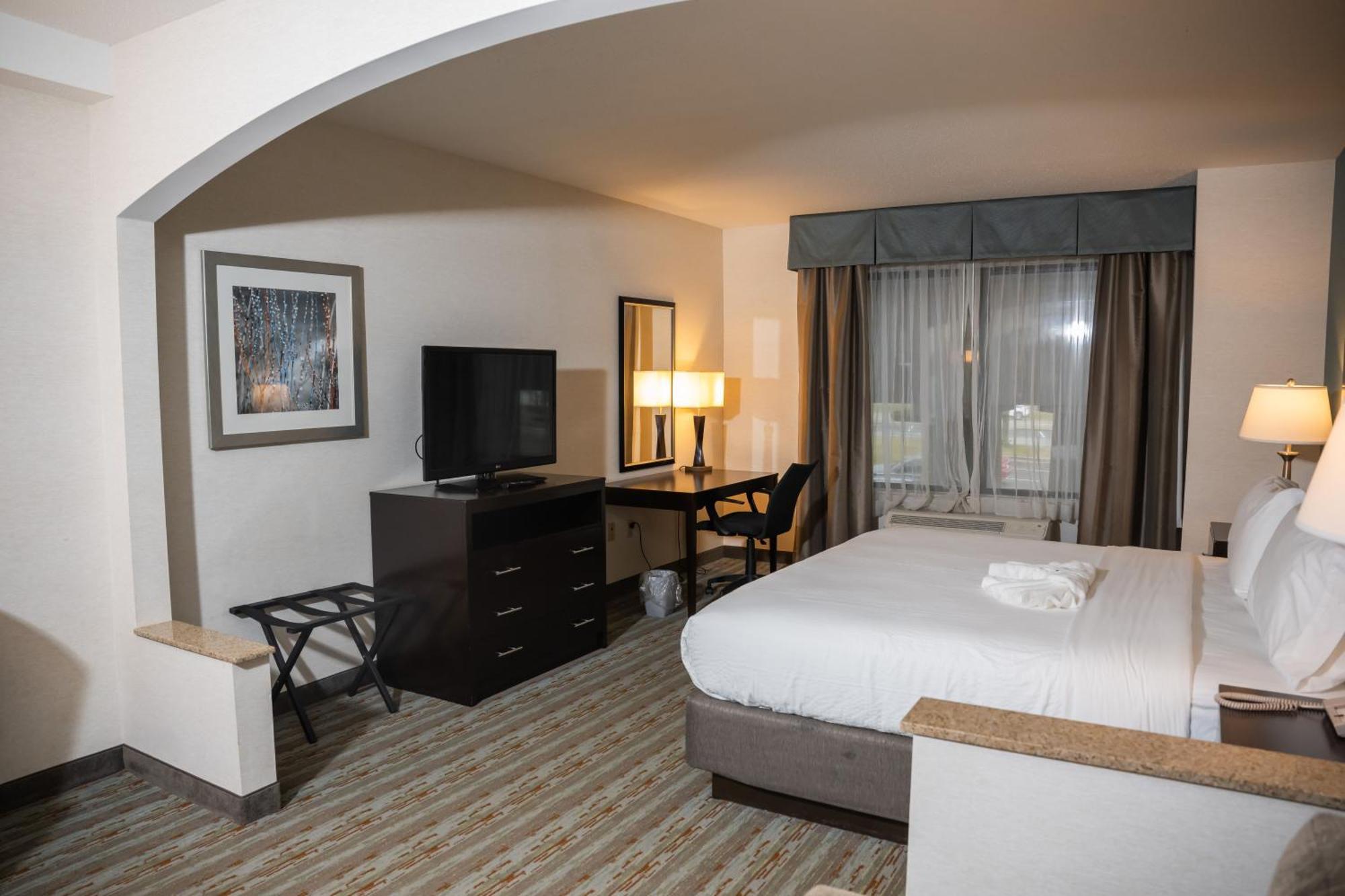 Hotel Wyndham Garden Erie Kearsarge Exterior foto