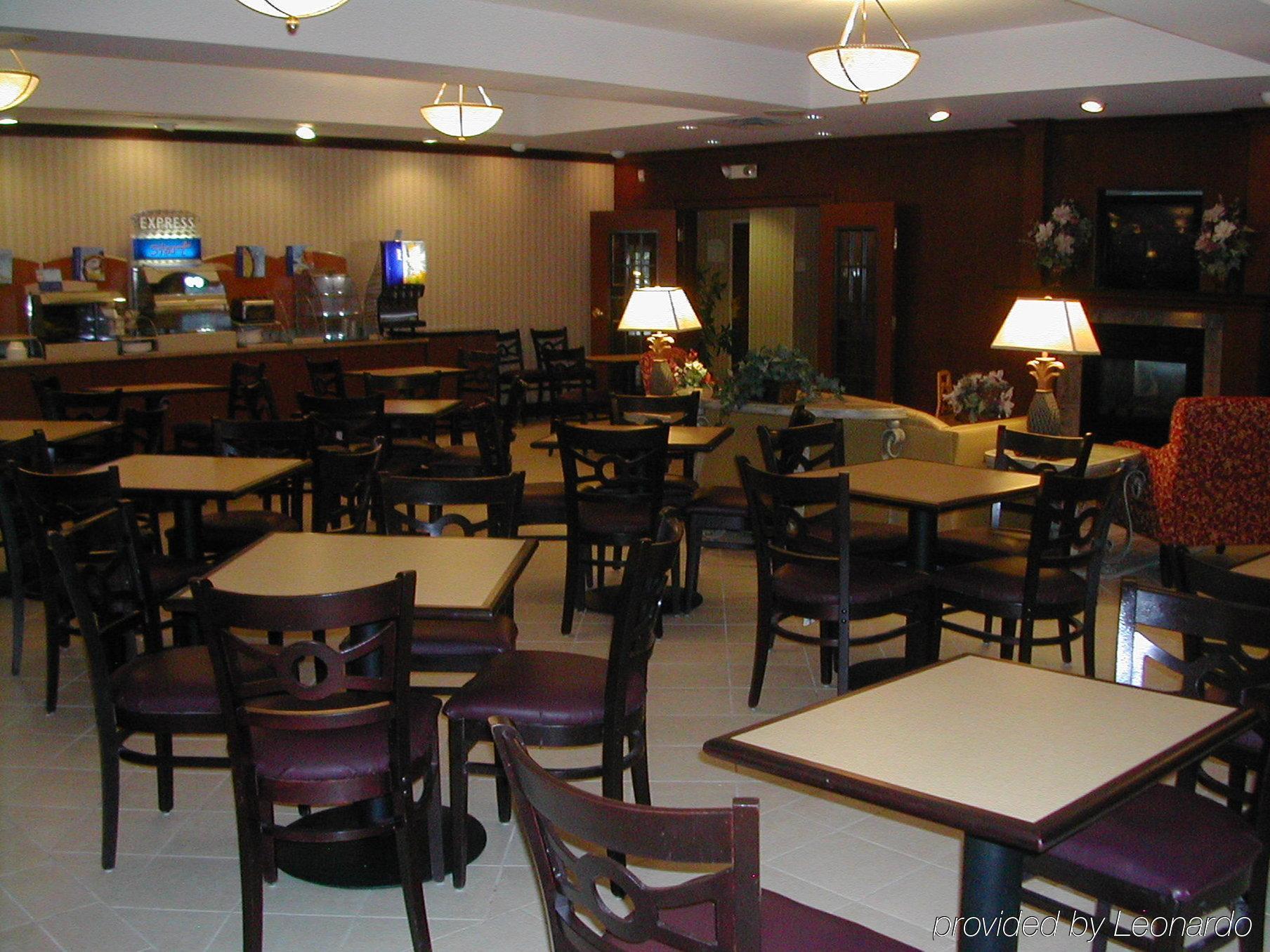 Hotel Wyndham Garden Erie Kearsarge Exterior foto