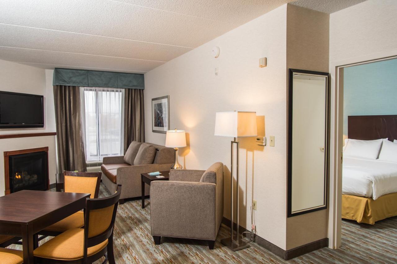 Hotel Wyndham Garden Erie Kearsarge Exterior foto